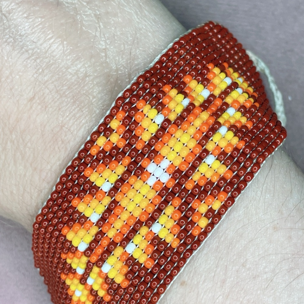 342. Handmade Beaded Bracelet in Red and Orange Unisex